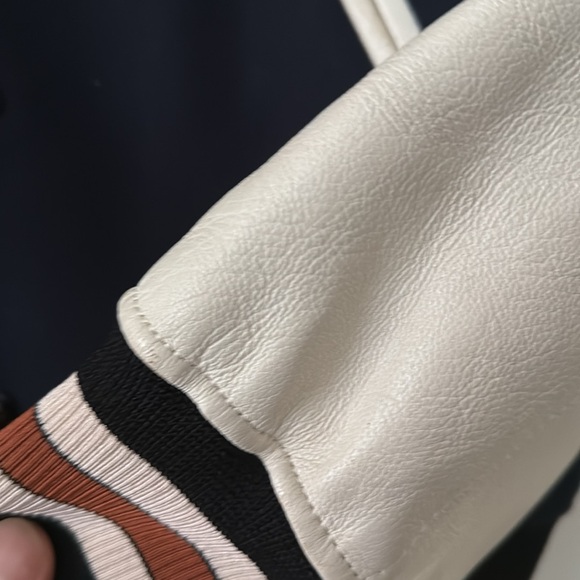 Coach lether sleeves varsity jacket in great condition - Picture 2 of 11